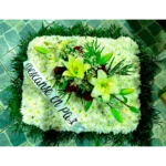 Arreglo de flores cuadrado condolencias