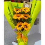 Ramo de 6 girasoles con ferrero